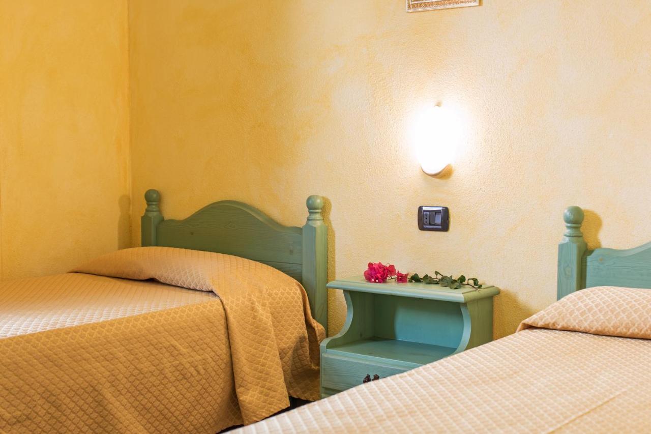 Appartamento Gli Ontani Cala Liberotto Exterior foto